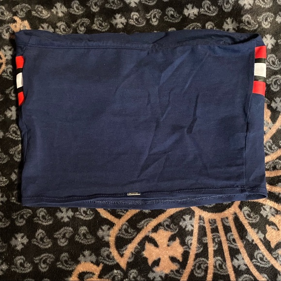 Pink Victoria Secret top 🪴 - Picture 2 of 3